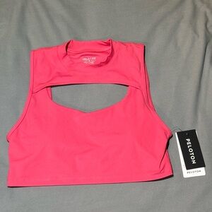 PELOTON
Cadent Rib Mock Neck Cutout Bra